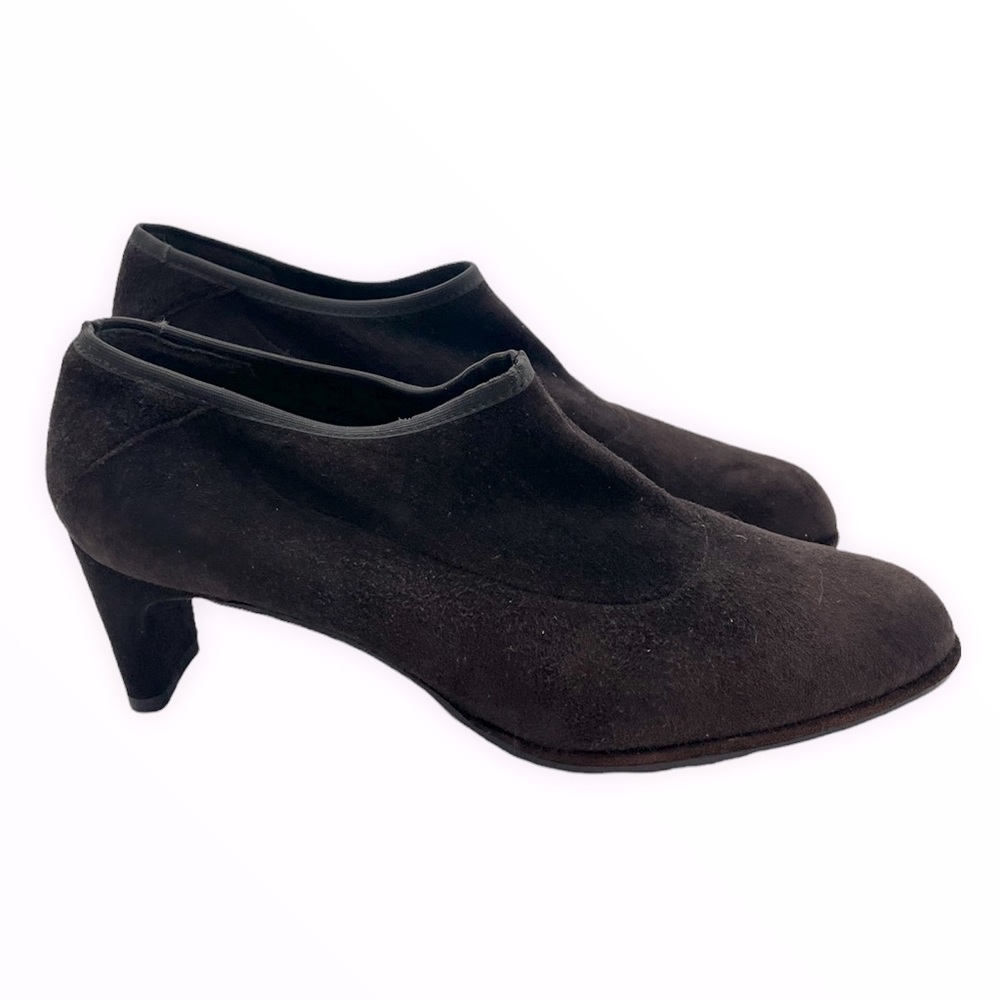 Stuart Weitzman Brown Suede mid size heel Slip on Bootie